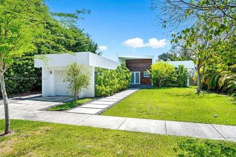 $3,750,000 | 7755 Noremac Avenue, Miami Beach, FL 33141