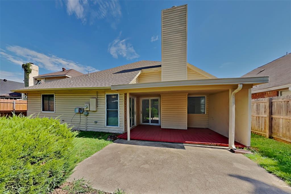 2211 Reverchon Drive Arlington, TX 76017 - Photo 18 of 19