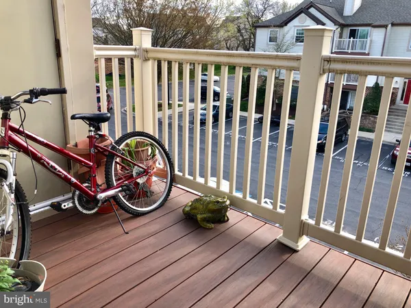 $1,750 | 812 Stratford Way, Unit J, Frederick, MD 21701