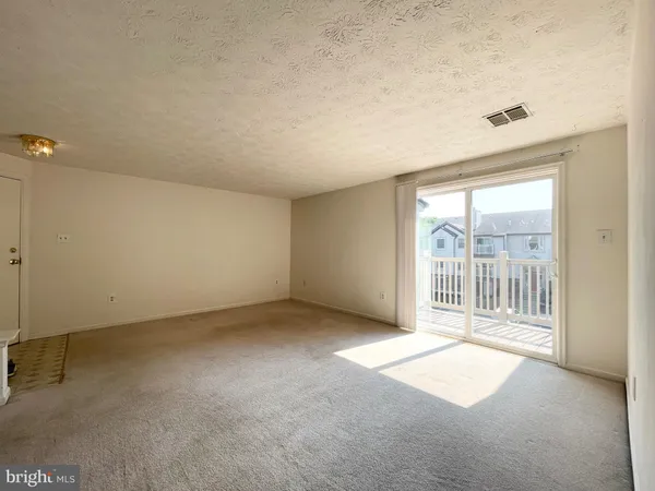 $1,750 | 812 Stratford Way, Unit J, Frederick, MD 21701