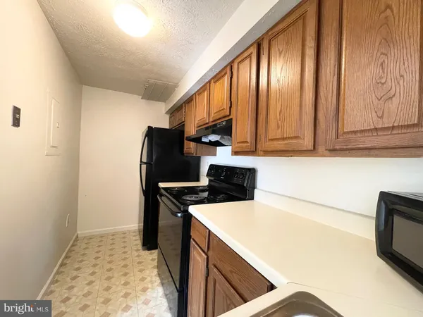 $1,750 | 812 Stratford Way, Unit J, Frederick, MD 21701