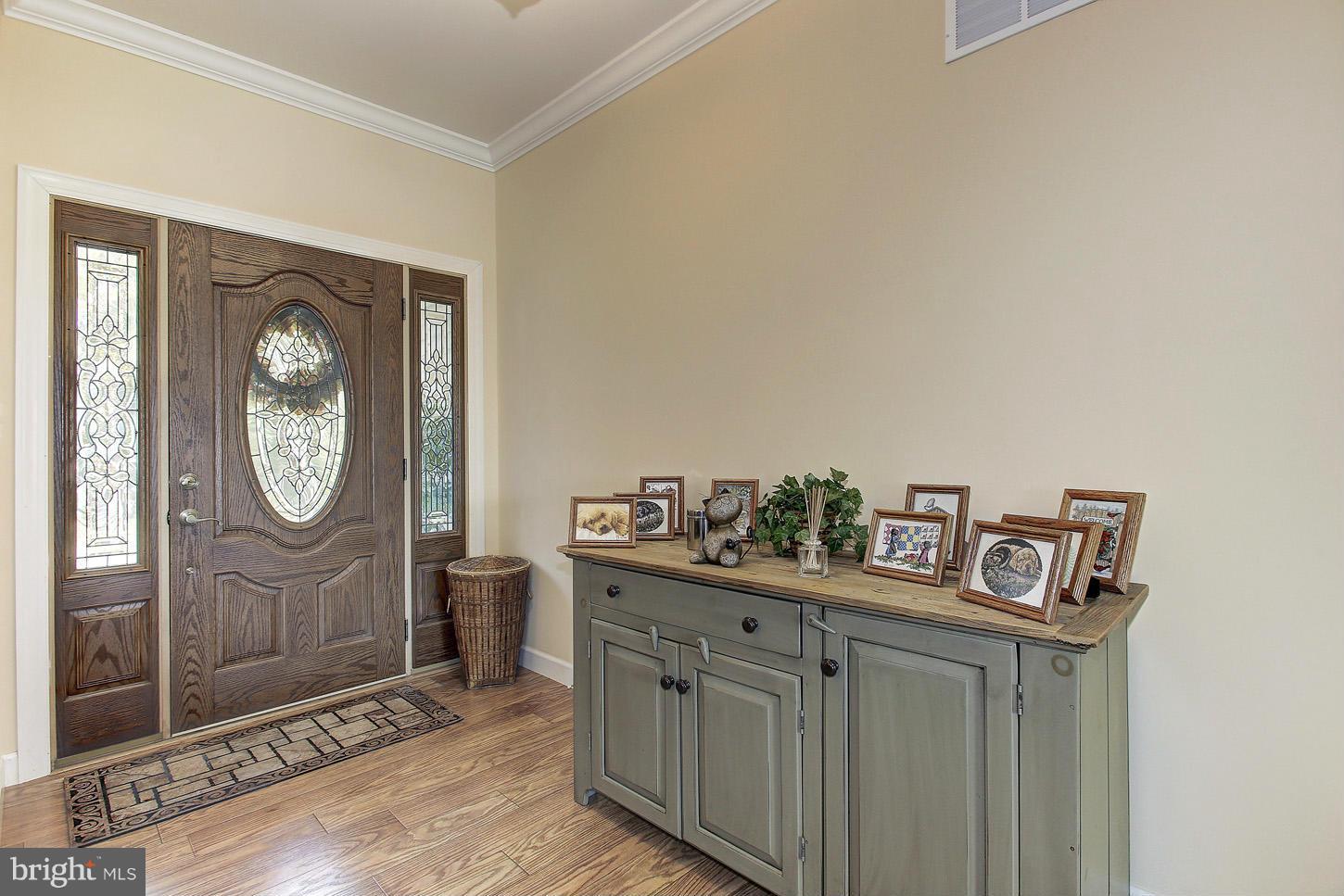 515 Gorsuch Road Westminster, MD 21157 - Photo 4 of 25 Entry