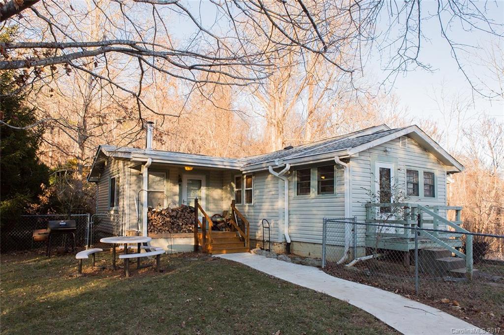 63 Wolf Road Asheville, NC 28805 - Photo 1 of 12 Gallery Image 1