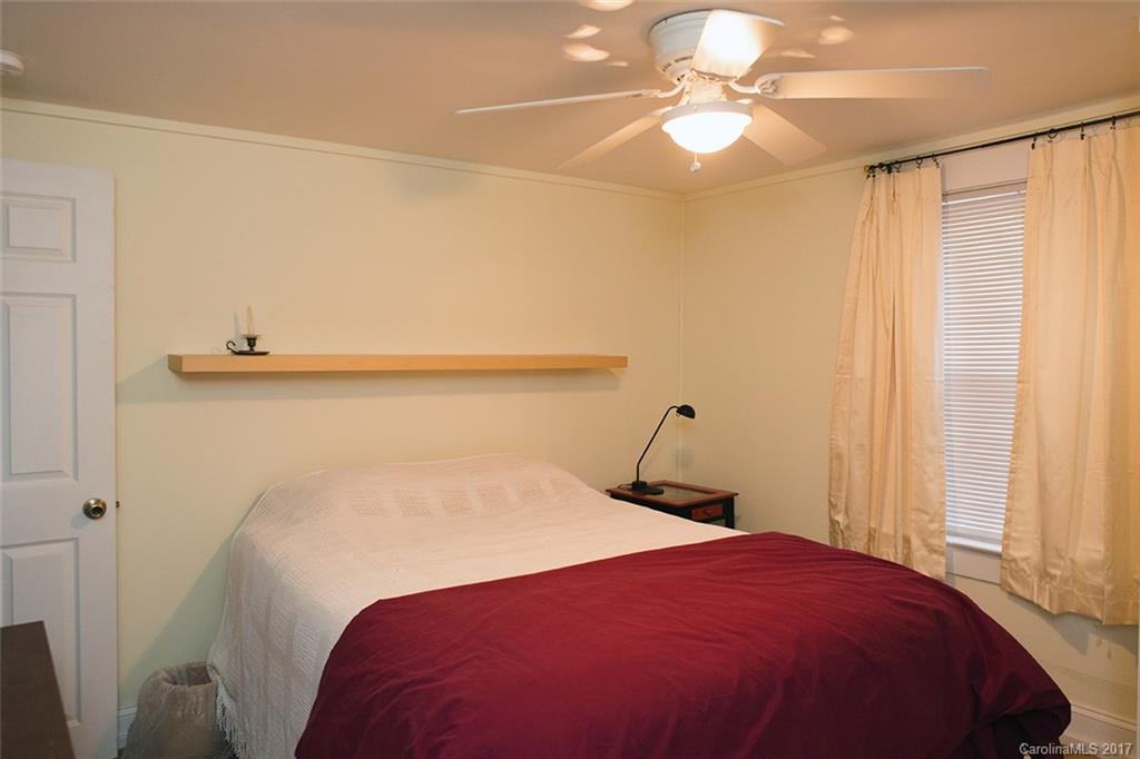 63 Wolf Road Asheville, NC 28805 - Photo 6 of 12 Gallery Image 6