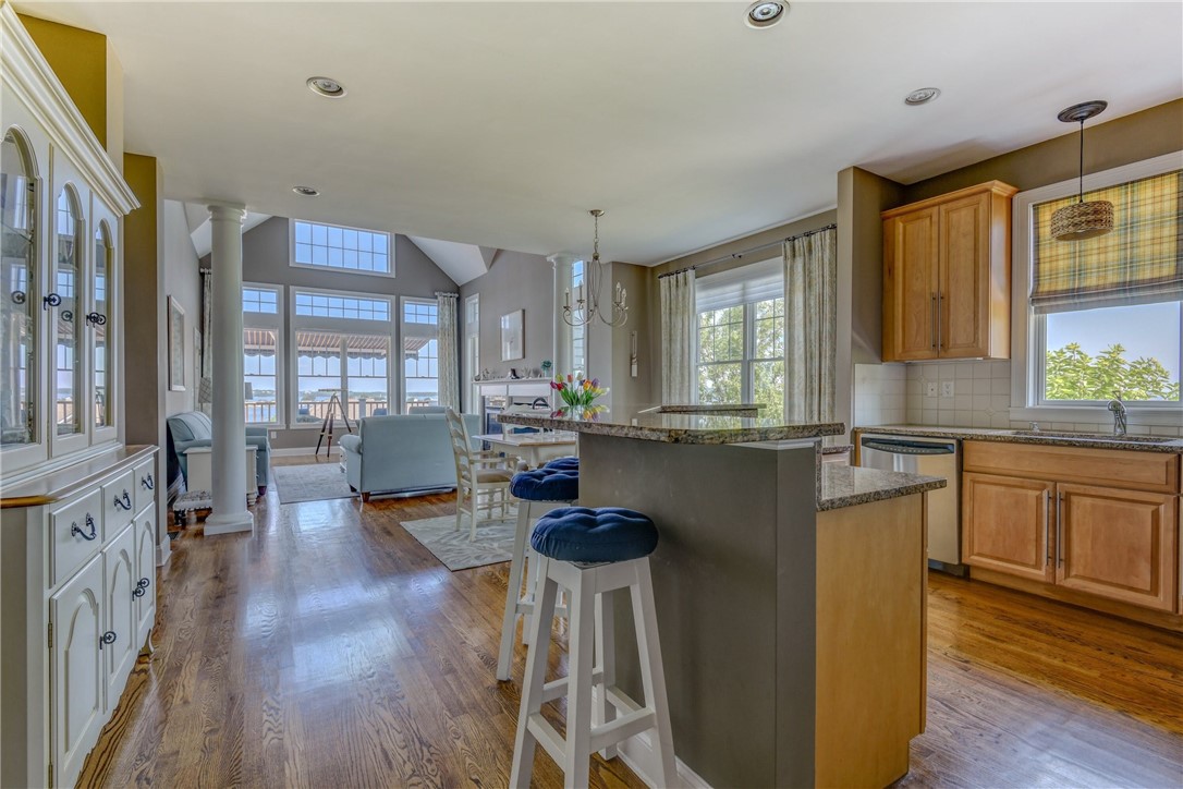279 Village Road Tiverton, RI 02878 - Photo 6 of 36 Gallery Image 6