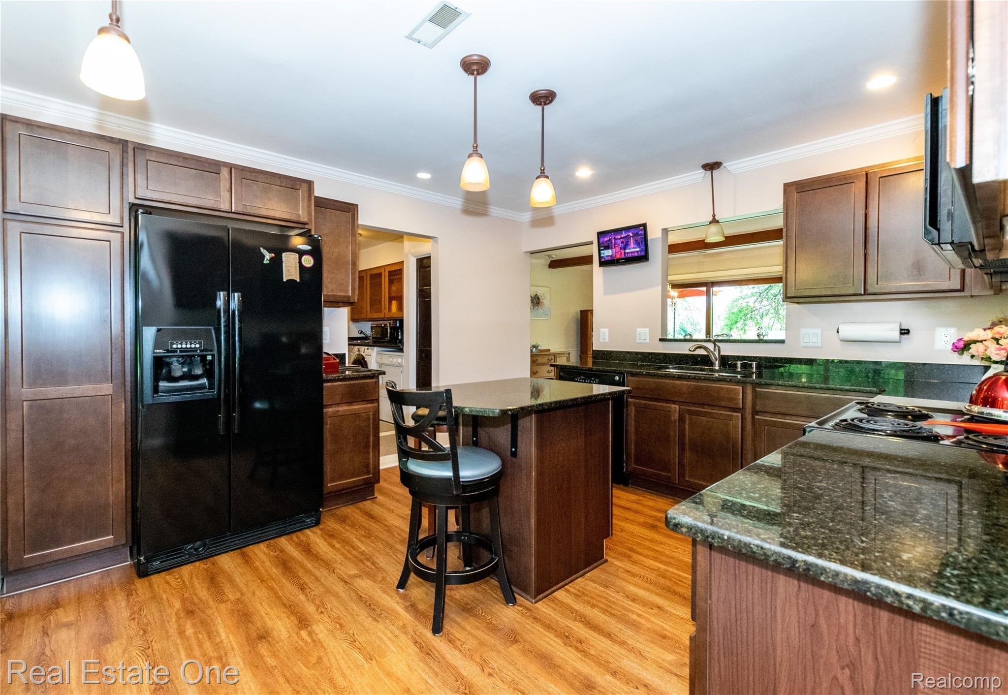 3870 Ludwig Road Oxford, MI 48371 - Photo 12 of 29 3870LudwigRd-21.jpg