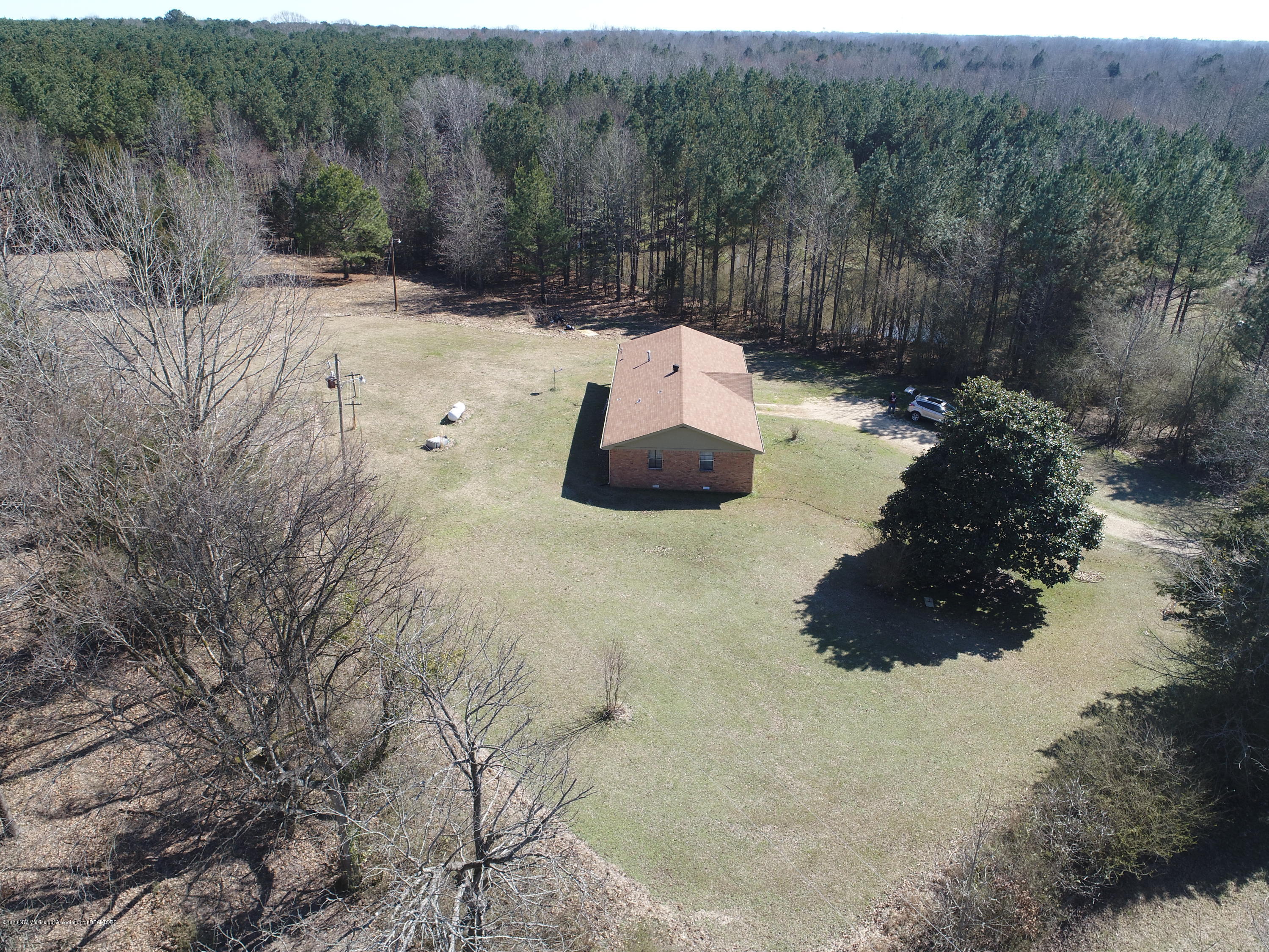 423 Lee Jennings Road Como, MS 38619 - Photo 17 of 21 DJI_0234