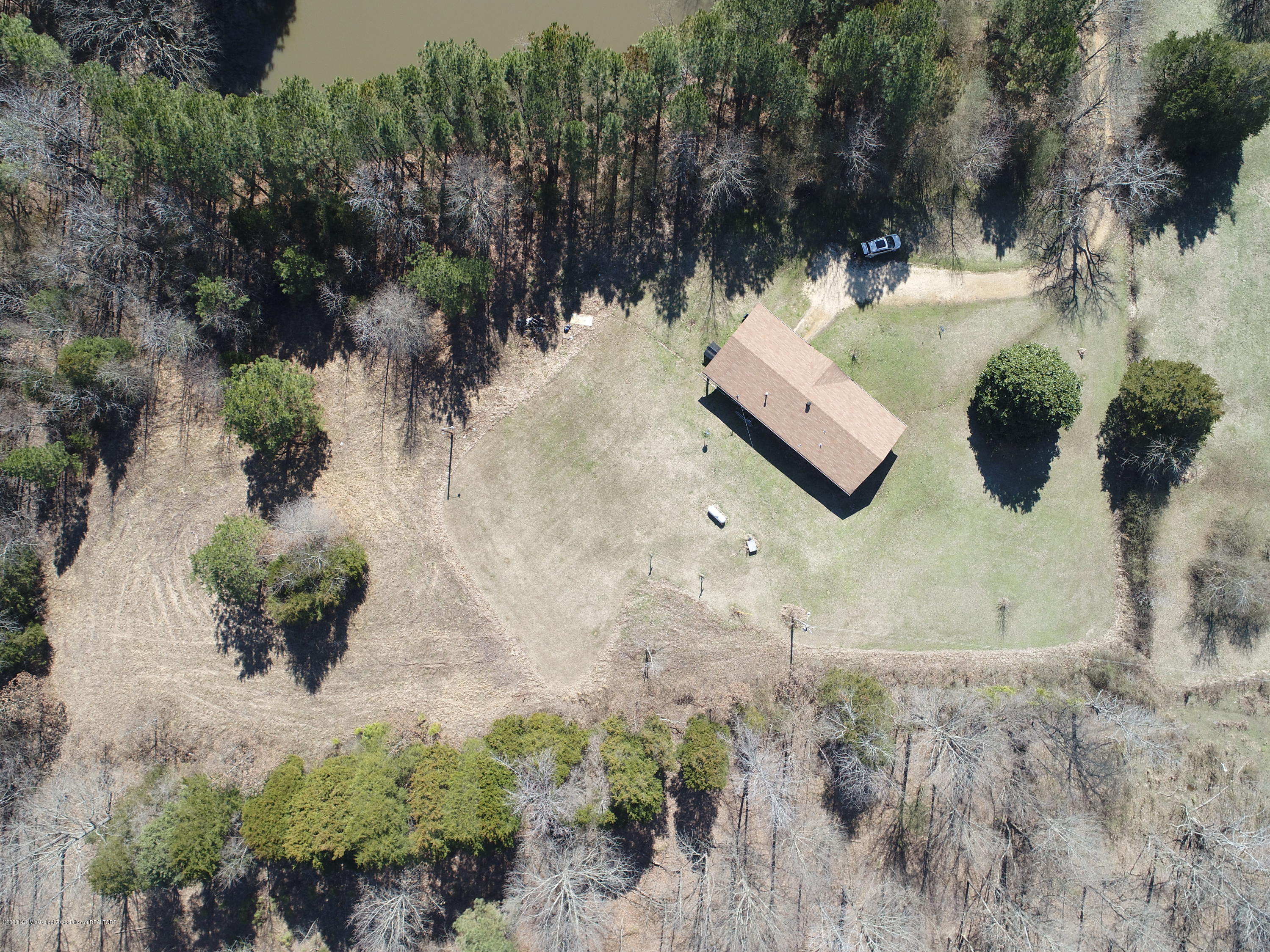 423 Lee Jennings Road Como, MS 38619 - Photo 21 of 21 DJI_0245