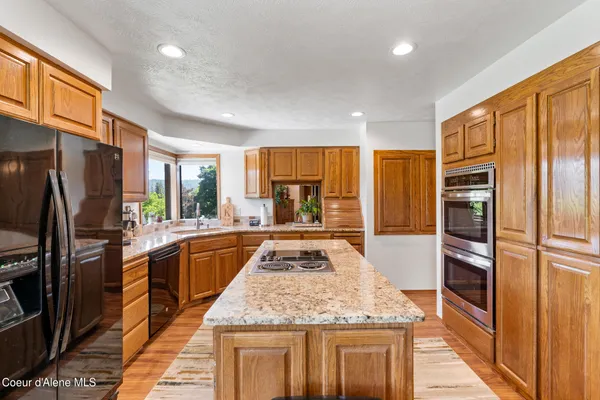 $669,500 | 1615 Lincoln Avenue, St. Maries, ID 83861