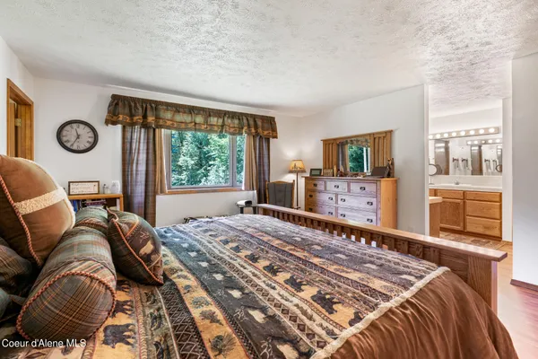 $669,500 | 1615 Lincoln Avenue, St. Maries, ID 83861