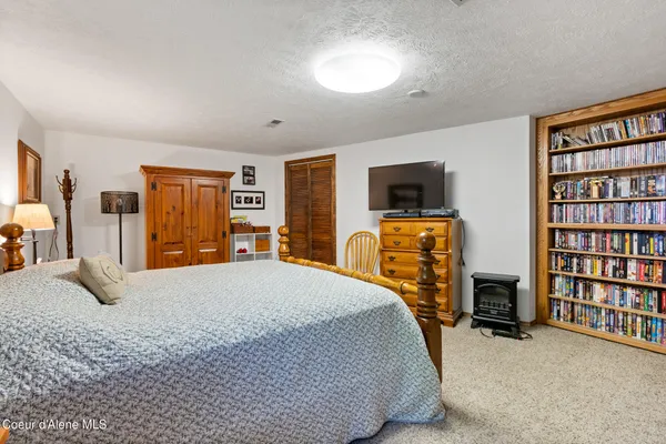 $669,500 | 1615 Lincoln Avenue, St. Maries, ID 83861