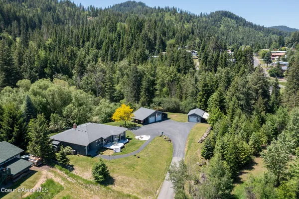 $669,500 | 1615 Lincoln Avenue, St. Maries, ID 83861