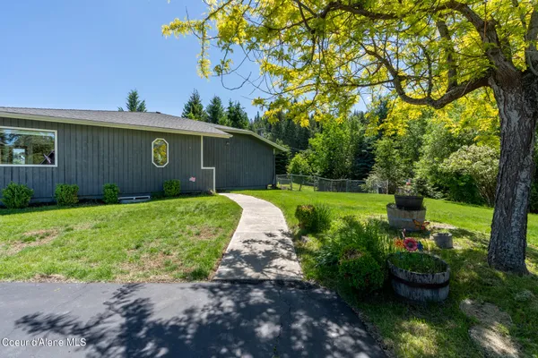 $669,500 | 1615 Lincoln Avenue, St. Maries, ID 83861