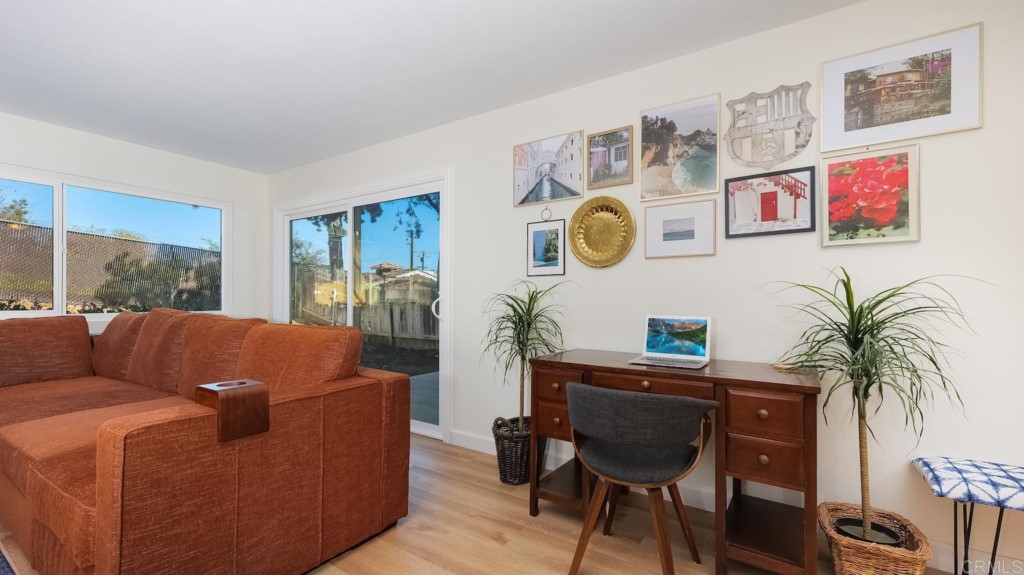 322 Ivy Lane Fallbrook, CA 92028 - Photo 17 of 35 a living room with furniture and a large window