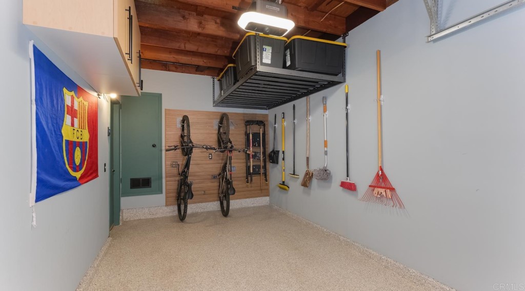 322 Ivy Lane Fallbrook, CA 92028 - Photo 25 of 35 a view of an empty room