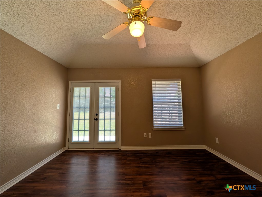 1644 West County Line Road New Braunfels, TX 78130 - Photo 21 of 38 Gallery Image 21