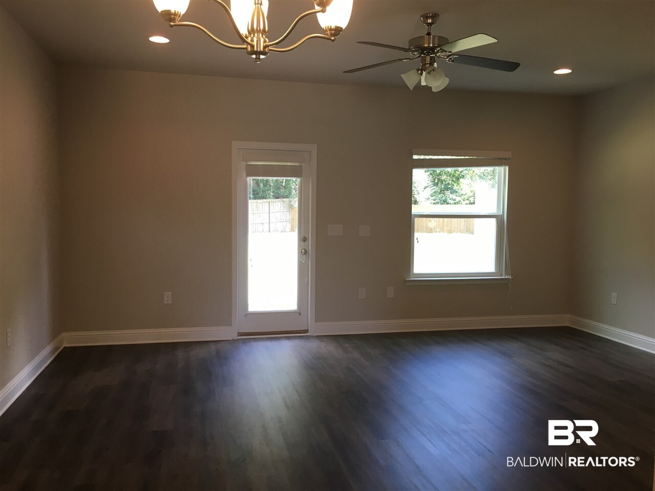 25806 Pollard Road, Unit 4 Daphne, AL 36526 - Photo 7 of 8