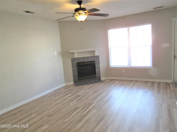 $1,200 | 2164 Brandymill Lane, Jacksonville, NC 28546