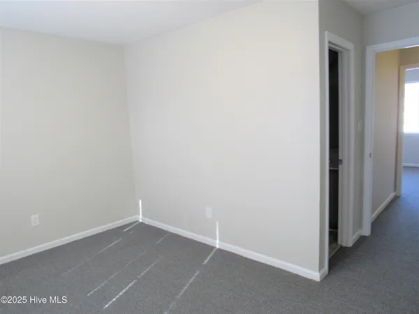 $1,200 | 2164 Brandymill Lane, Jacksonville, NC 28546