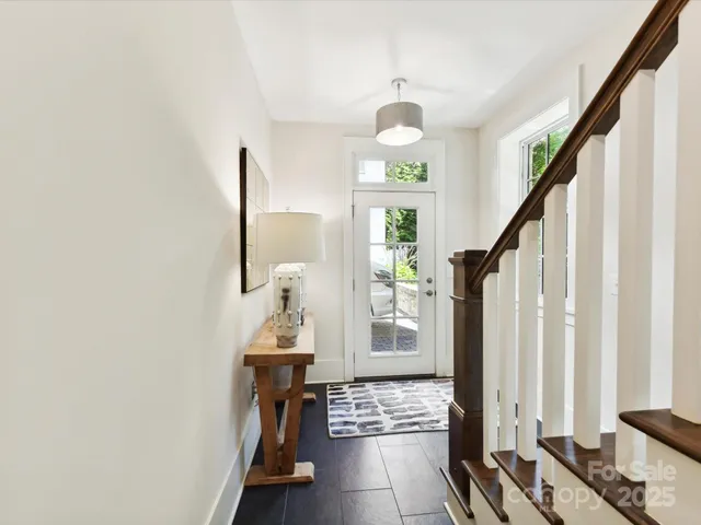 $1,299,000 | 6531 Hazelton Drive, Charlotte, NC 28210