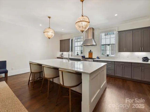 $1,299,000 | 6531 Hazelton Drive, Charlotte, NC 28210