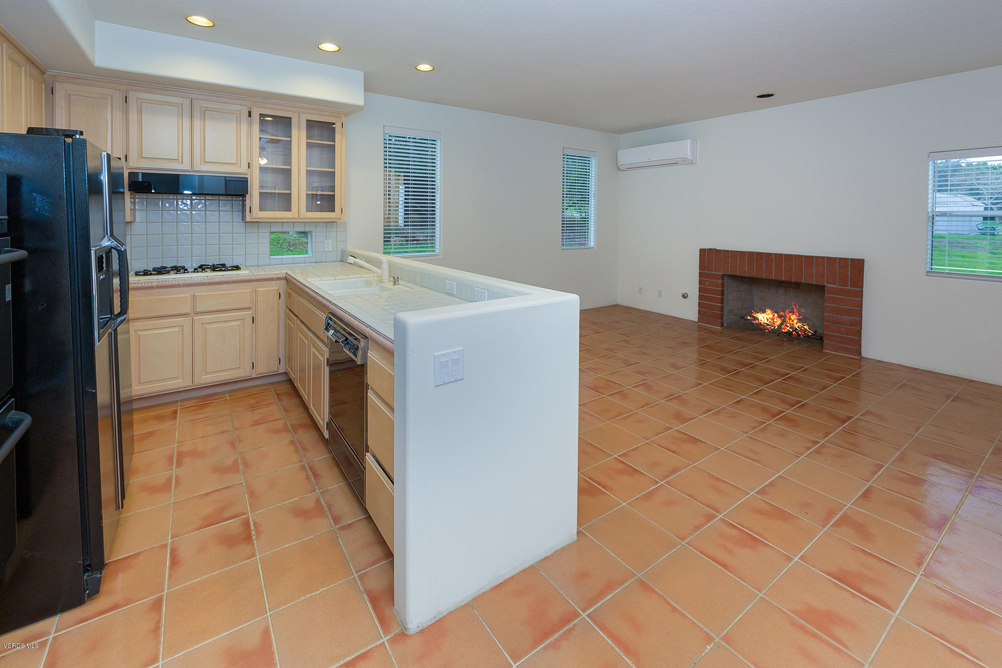 6540 La Cumbre Road Somis, CA 93066 - Photo 3 of 25 KITCHEN / FAMILY ROOM