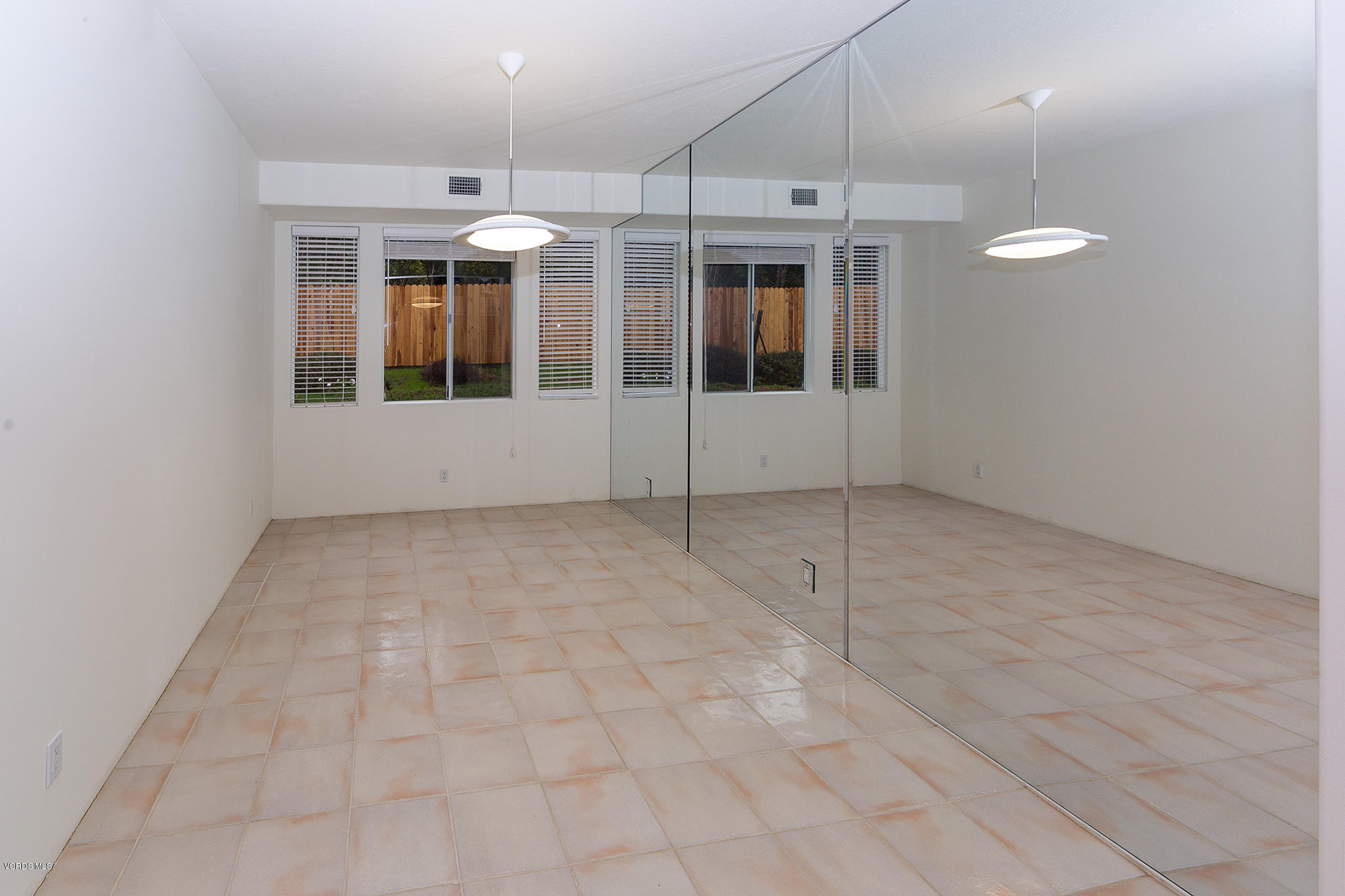 6540 La Cumbre Road Somis, CA 93066 - Photo 5 of 25 DINING ROOM