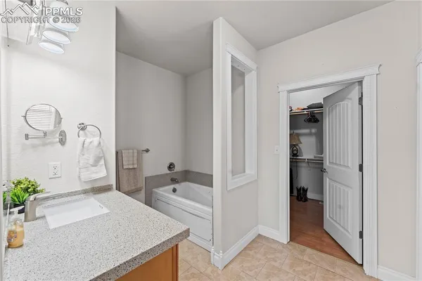 $499,000 | 995 North Matt Drive, Pueblo, CO 81007