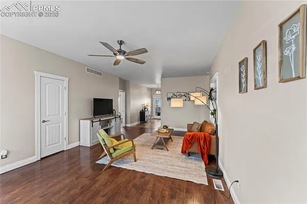 $499,000 | 995 North Matt Drive, Pueblo, CO 81007