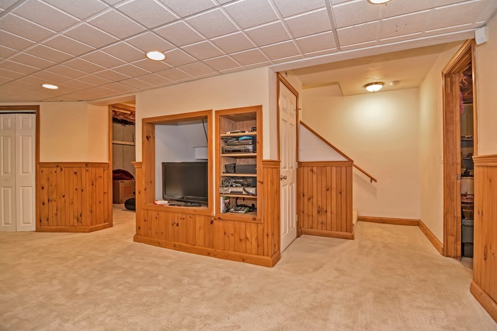 113 Paddock Road Raynham, MA 02767 - Photo 19 of 24 Gallery Image 19