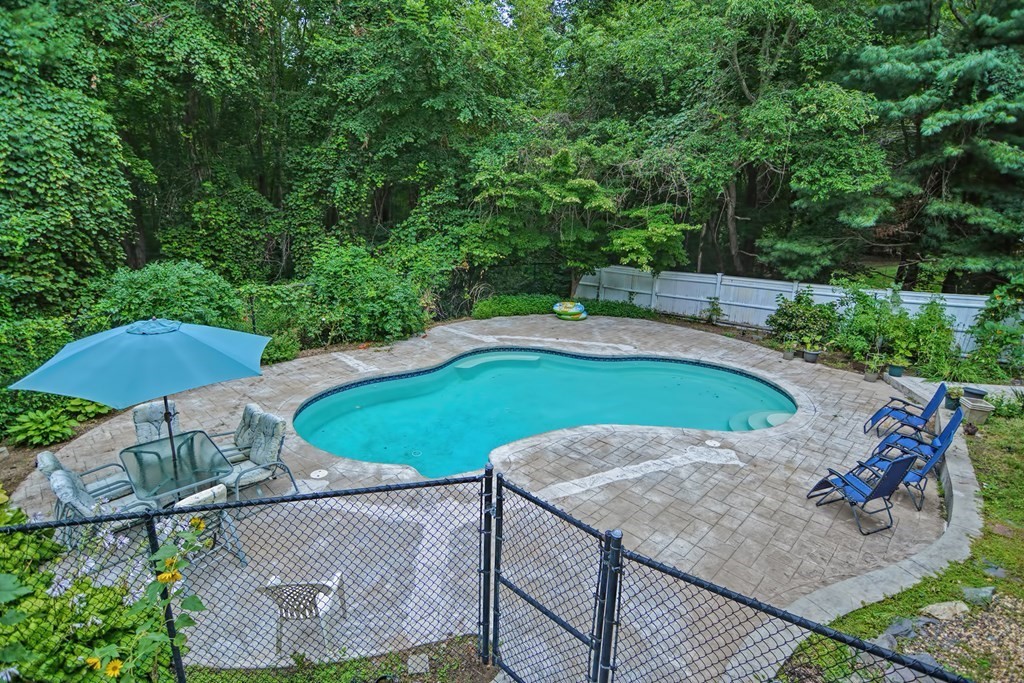 113 Paddock Road Raynham, MA 02767 - Photo 22 of 24 Gallery Image 22