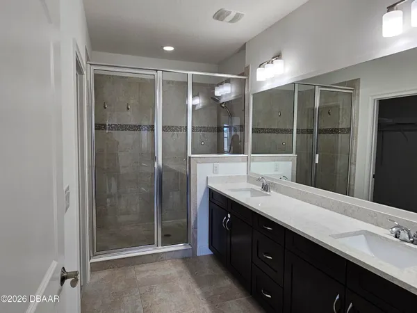 $3,000 | 5402 Hutchinson Street, Port Orange, FL 32128