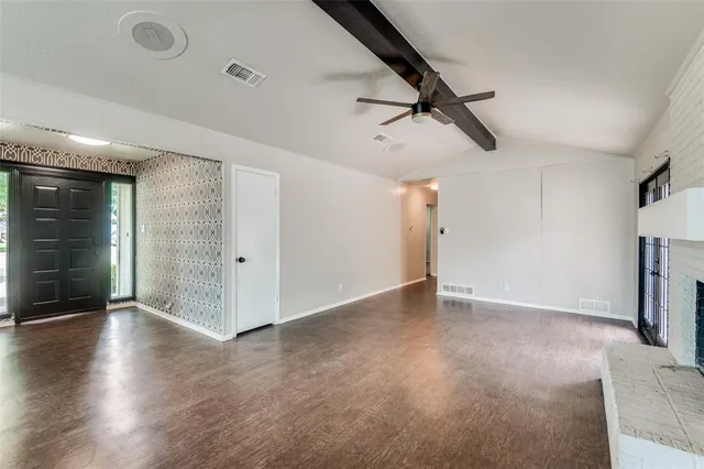 $2,200 | 100 High School Drive, Waxahachie, TX 75165