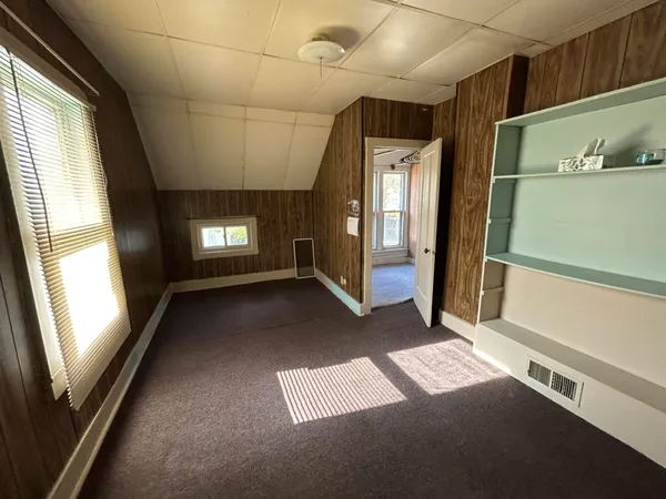$147,500 | 319 South 5th Street, Niles, MI 49120