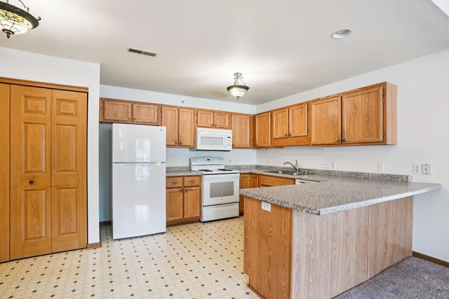 $255,000 | 4300 West Grange Avenue, Unit 8, Greenfield, WI 53220