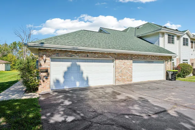 $255,000 | 4300 West Grange Avenue, Unit 8, Greenfield, WI 53220