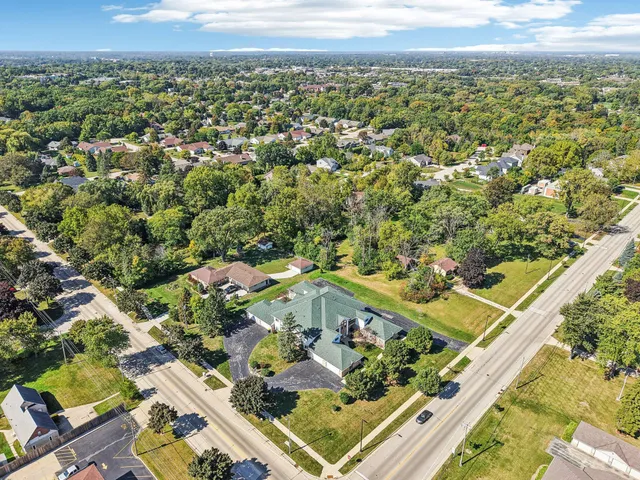 $255,000 | 4300 West Grange Avenue, Unit 8, Greenfield, WI 53220