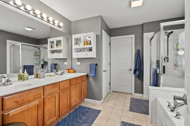 $439,900 | 1076 Goldfinch Lane, Antioch, IL 60002