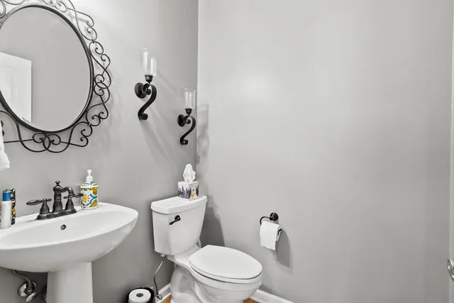 $439,900 | 1076 Goldfinch Lane, Antioch, IL 60002