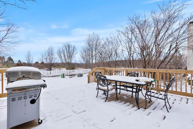 $439,900 | 1076 Goldfinch Lane, Antioch, IL 60002