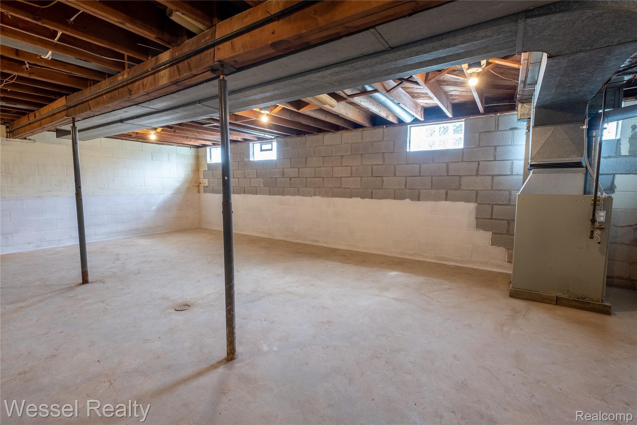 202 Bauman Road Columbus, MI 48063 - Photo 19 of 22 Bauman-104.jpg