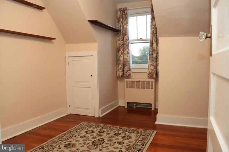 8533 Edgewood Church Road Frederick, MD 21702 - Photo 16 of 20 Bedroom