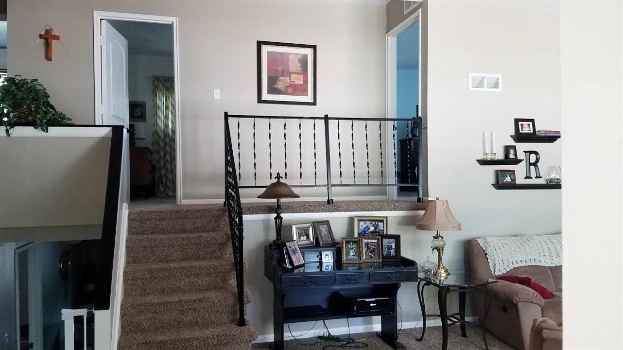 23644 Power Road Farmington, MI 48336 - Photo 3 of 10 Photo 3