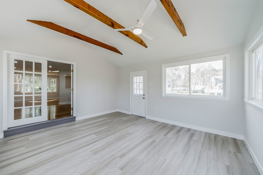 5 Dolan Road Billerica, MA 01821 - Photo 8 of 30 Gallery Image 8