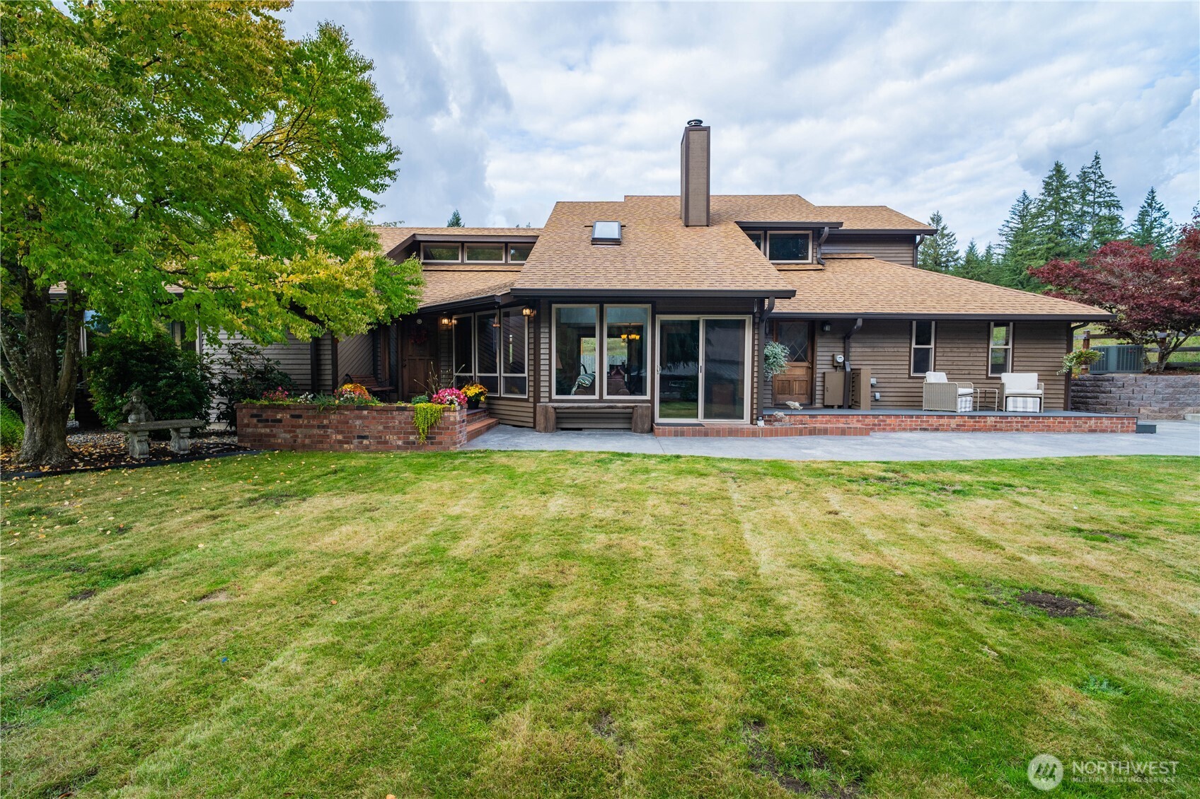 7834 Delphi Road Southwest Olympia, WA 98512 - Photo 3 of 39 Gallery Image 3