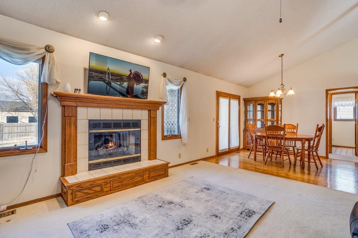 7210 West Barrington Street Wichita, KS 67212 - Photo 4 of 31