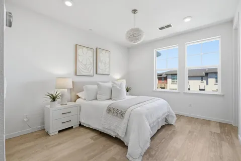 $1,599,000 | 541 San Marcos Terrace, Unit 2, Sunnyvale, CA 94085