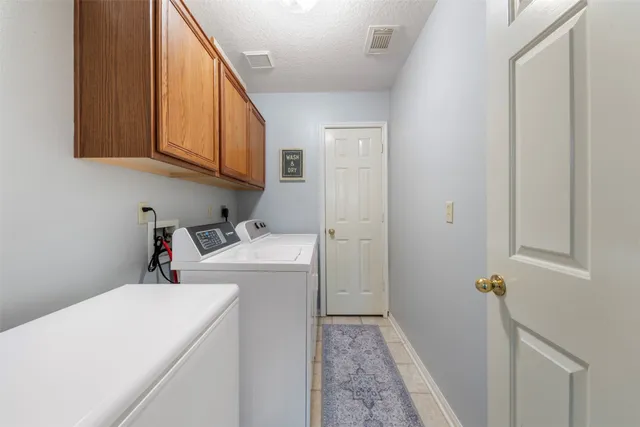 $499,900 | 381 West Lake Drive, Point Blank, TX 77364