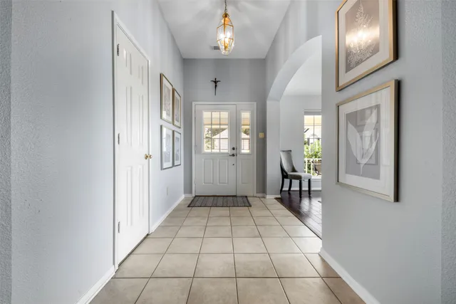 $499,900 | 381 West Lake Drive, Point Blank, TX 77364