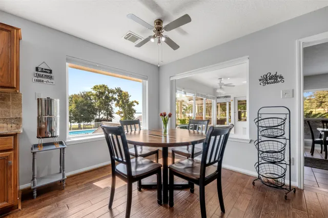 $499,900 | 381 West Lake Drive, Point Blank, TX 77364